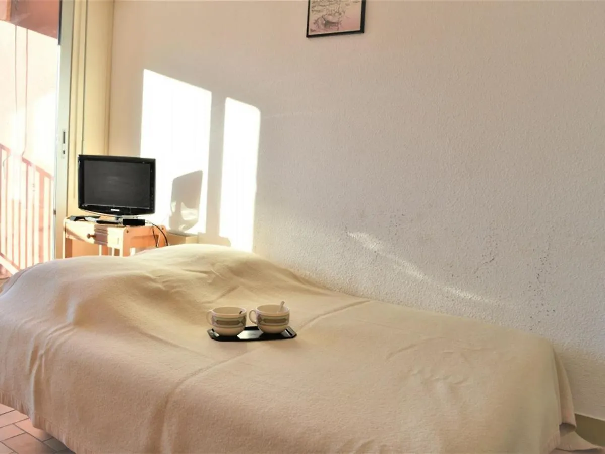 Studio Le Lavandou, 1 pièce, 4 personnes - FR-1-251-315 0*,  France