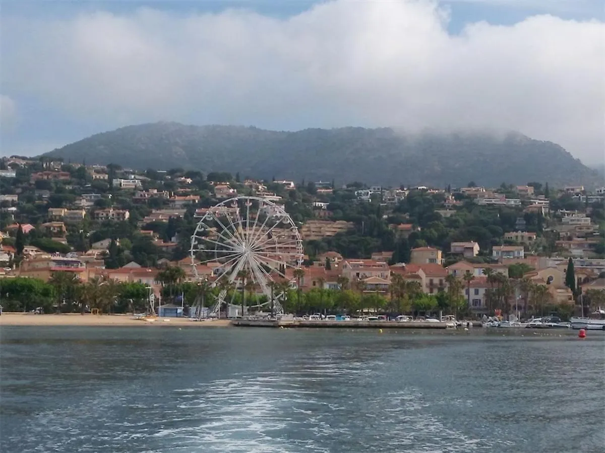 Appartement Studio Le Lavandou, 1 pièce, 4 personnes - FR-1-251-315