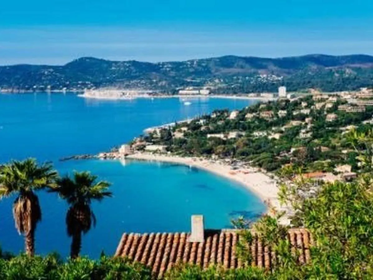 Appartement Studio Le Lavandou, 1 pièce, 4 personnes - FR-1-251-315 France